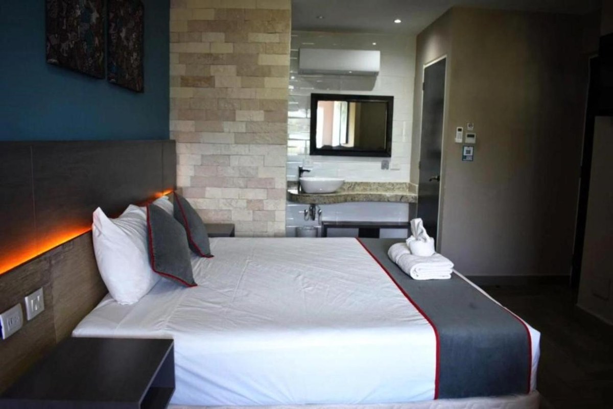 ILLUSION EXPRESS HOTEL photo 4