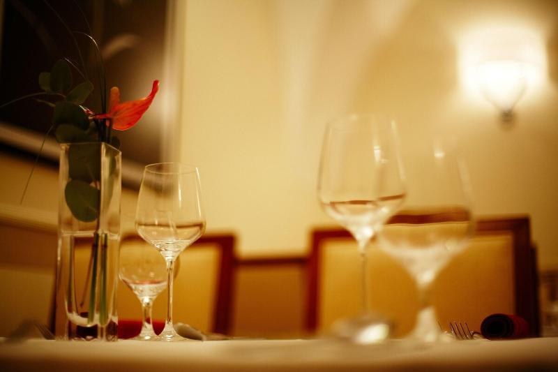 Hotel Ambassador photo 2