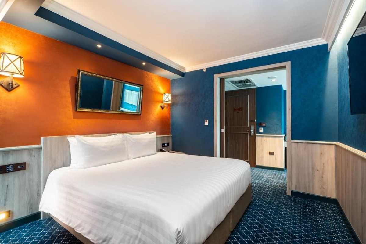 THE COACH HOTEL SUKHUMVIT / ASOK BTS BANGKOK BY COMPASS HOSPITALITY photo 2