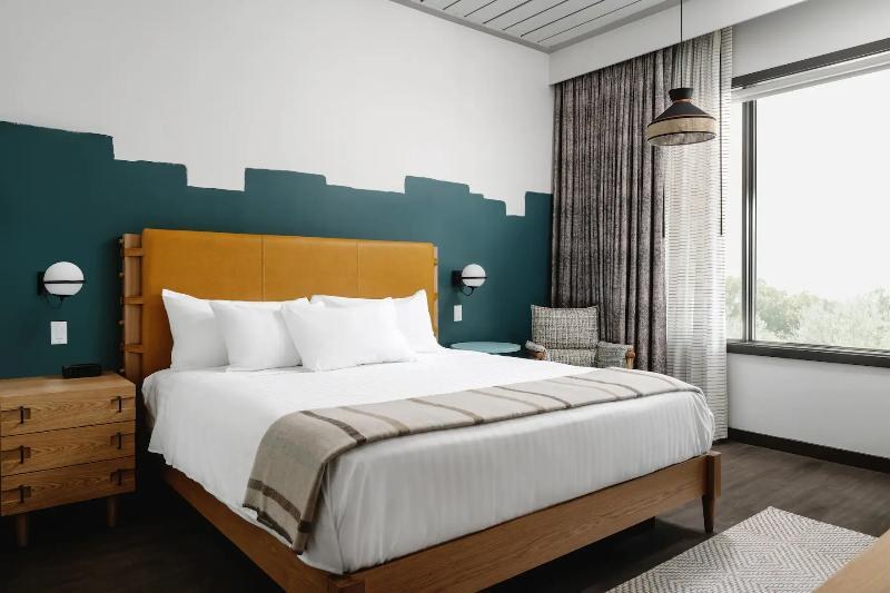 Origin Austin, a Wyndham Hotel photo 1