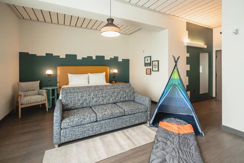 Origin Austin, a Wyndham Hotel photo 2
