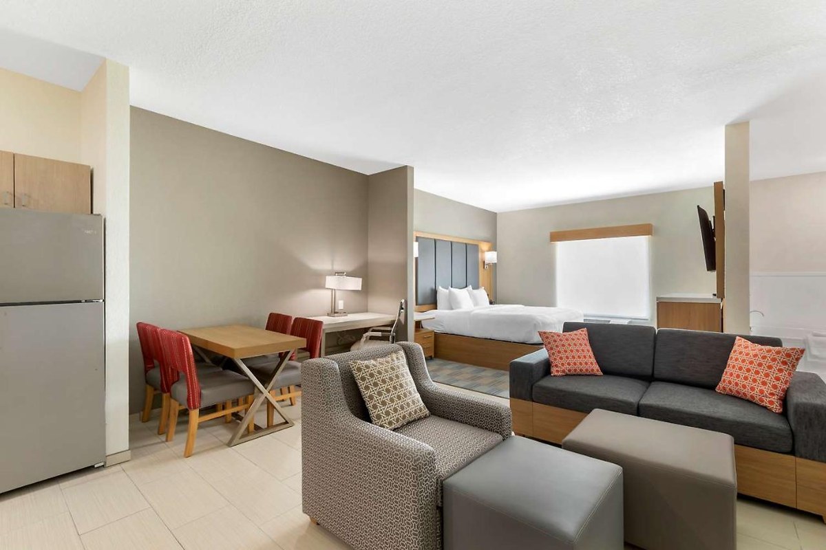 Best Western Plus Coralville Hotel