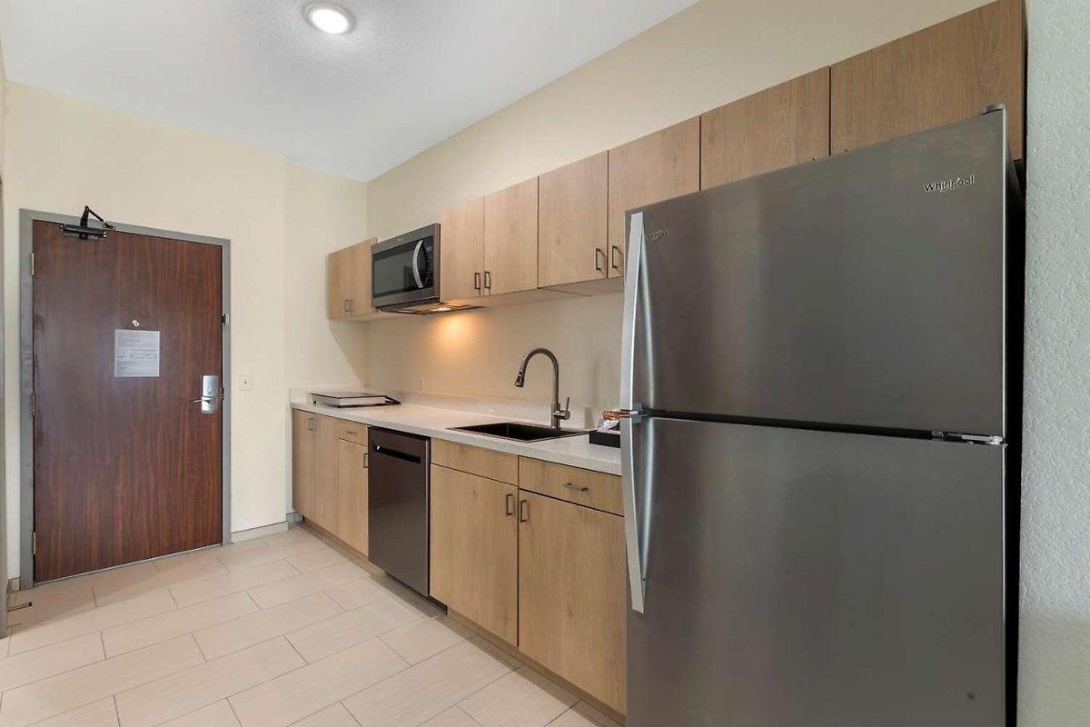 Best Western Plus Coralville Hotel photo 2