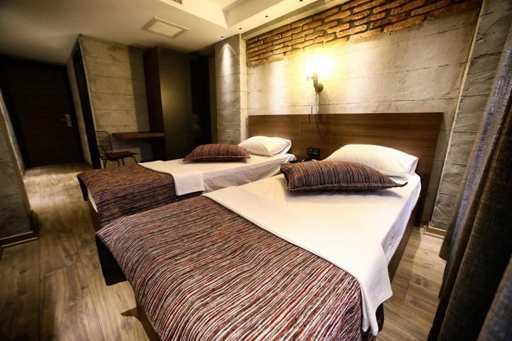 Elibol Hotel
