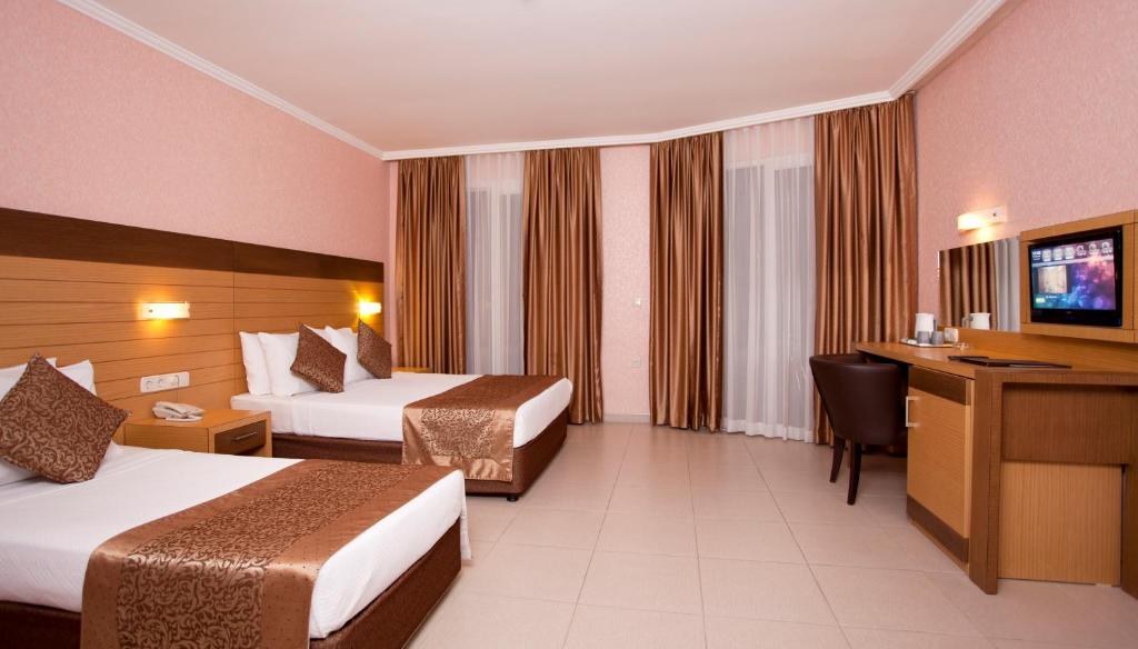 REMI HOTEL photo 3