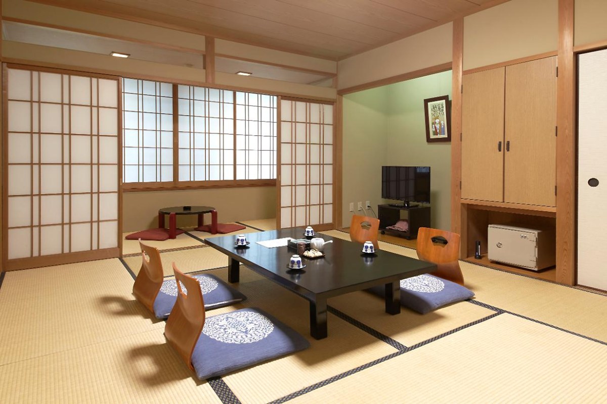 Hifumi Ryokan photo 1
