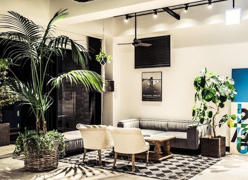 H Hotel photo 4