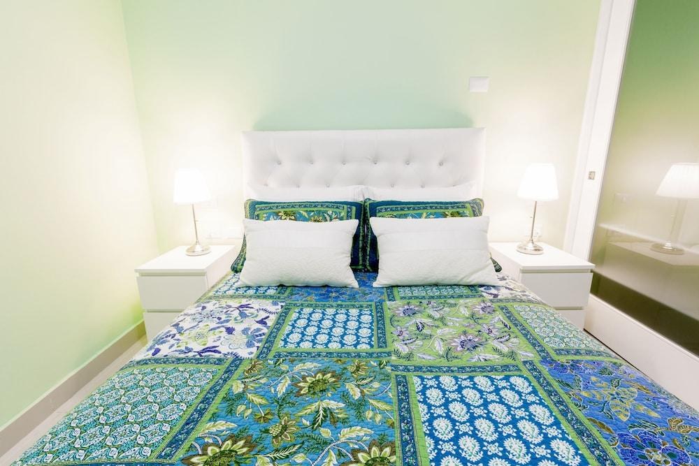 Ducassi Suites Rooftop Pool Beach Club & Spa photo 1