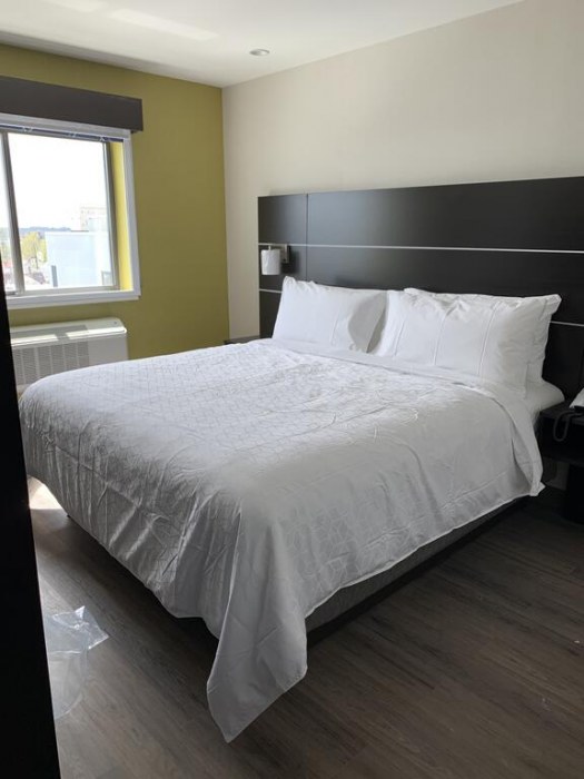 Holiday Inn Express Jamaica - Jfk Airtrain - Nyc photo 2