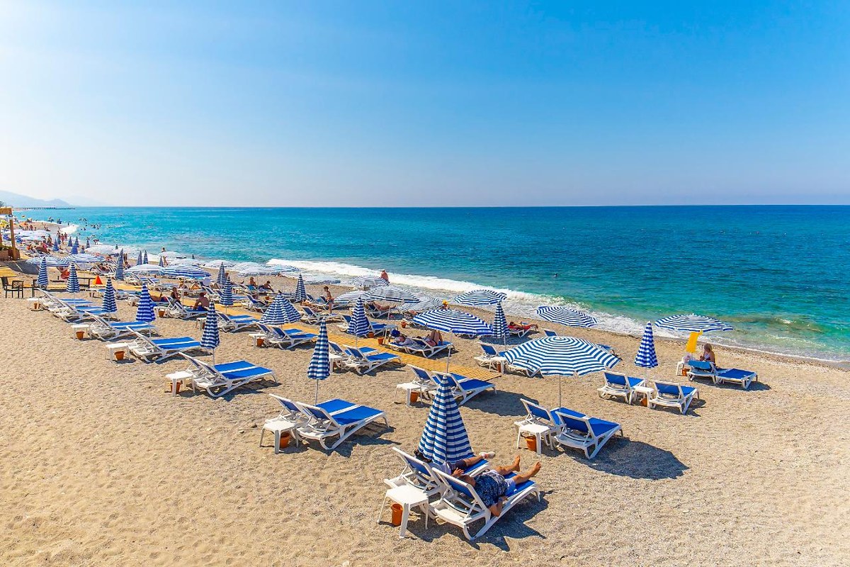 Relax Beach Hotel photo 1