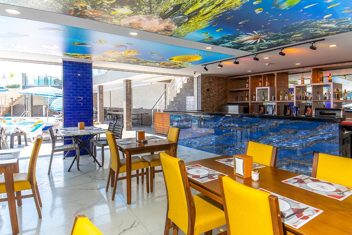 Relax Beach Hotel photo 3
