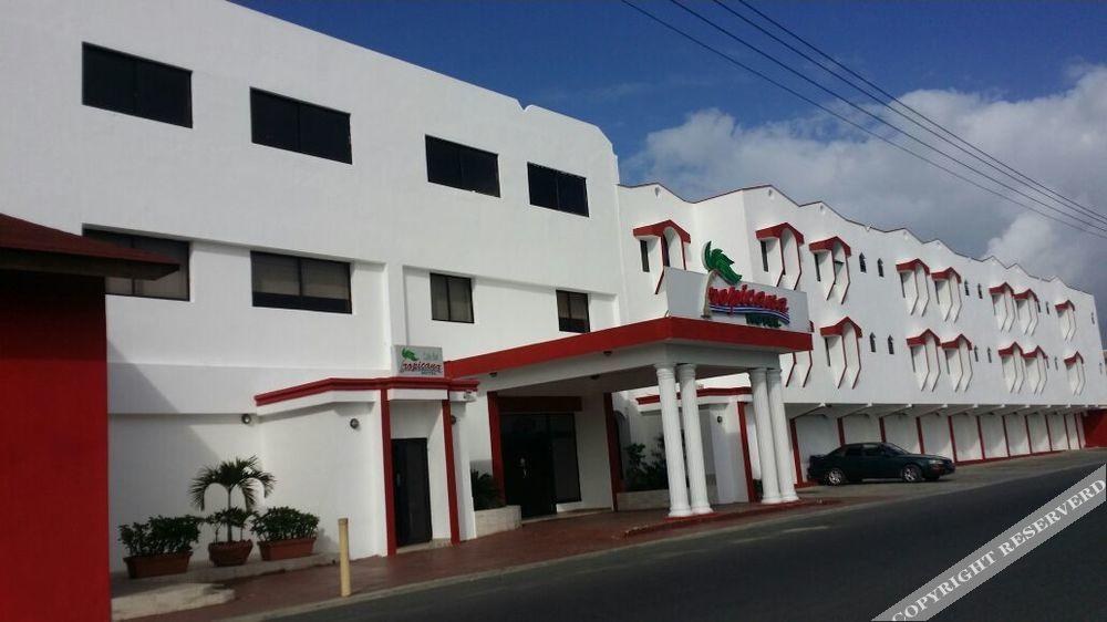 Hotel Tropicana photo 1
