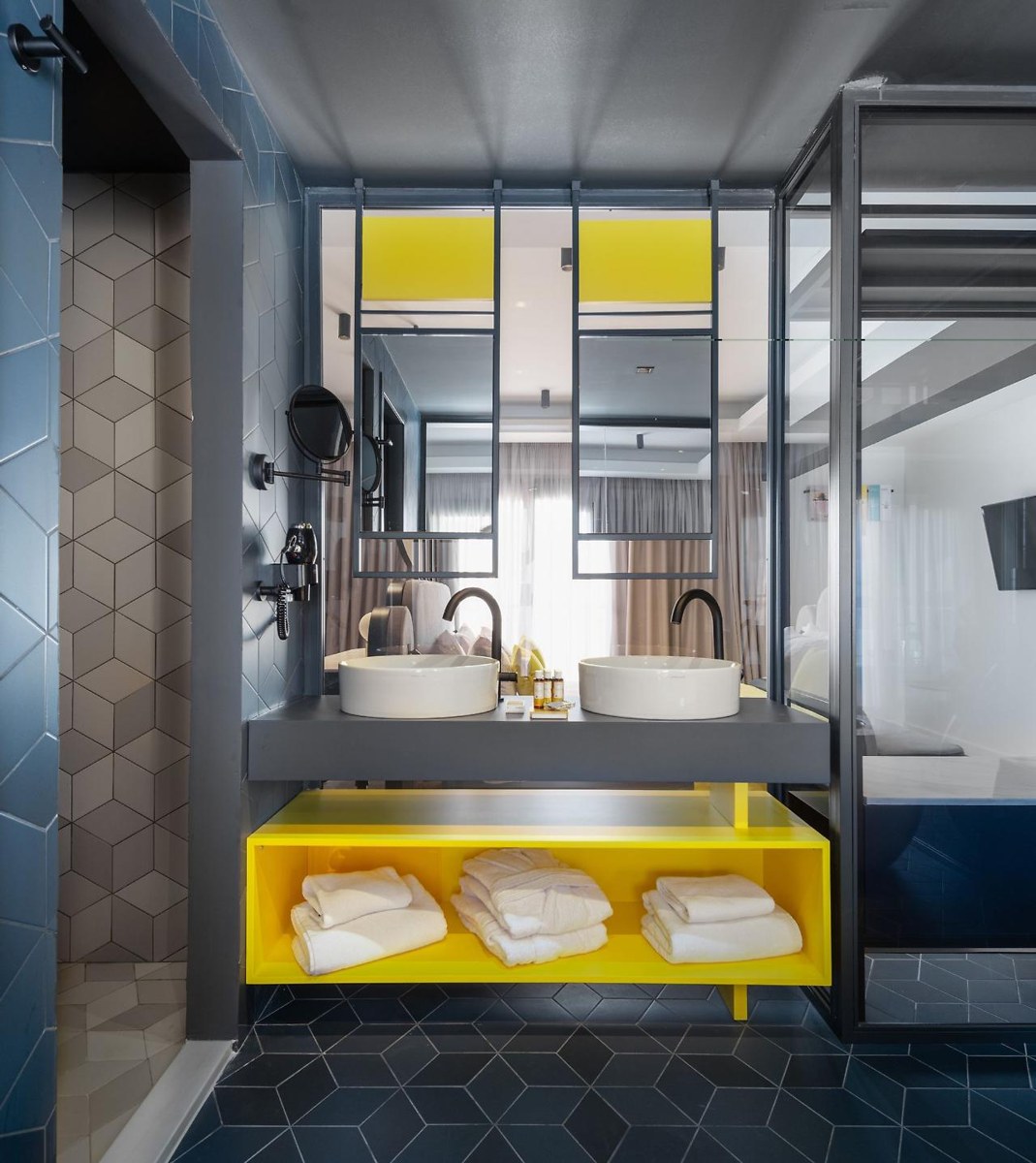 Colors Hotel Athens photo 4