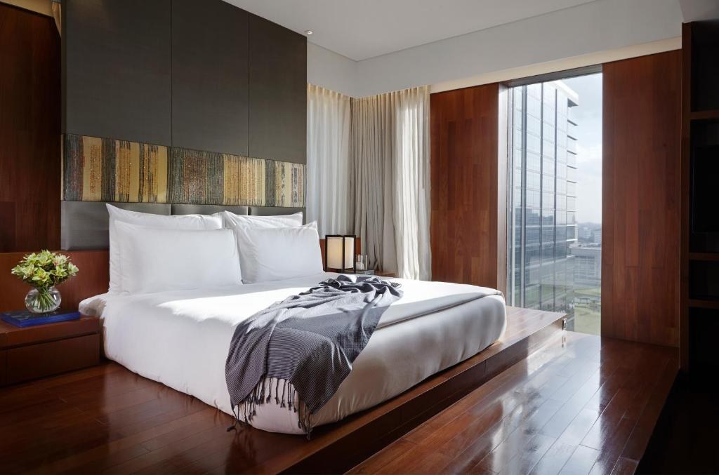 Hansar Bangkok Hotel photo 2