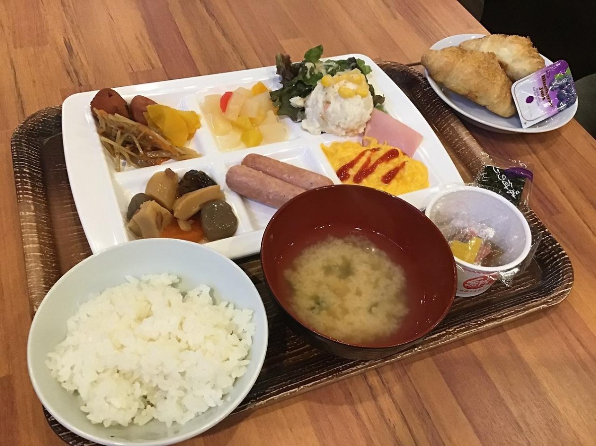 Hotel Livemax Premium Osaka Umeda East photo 4
