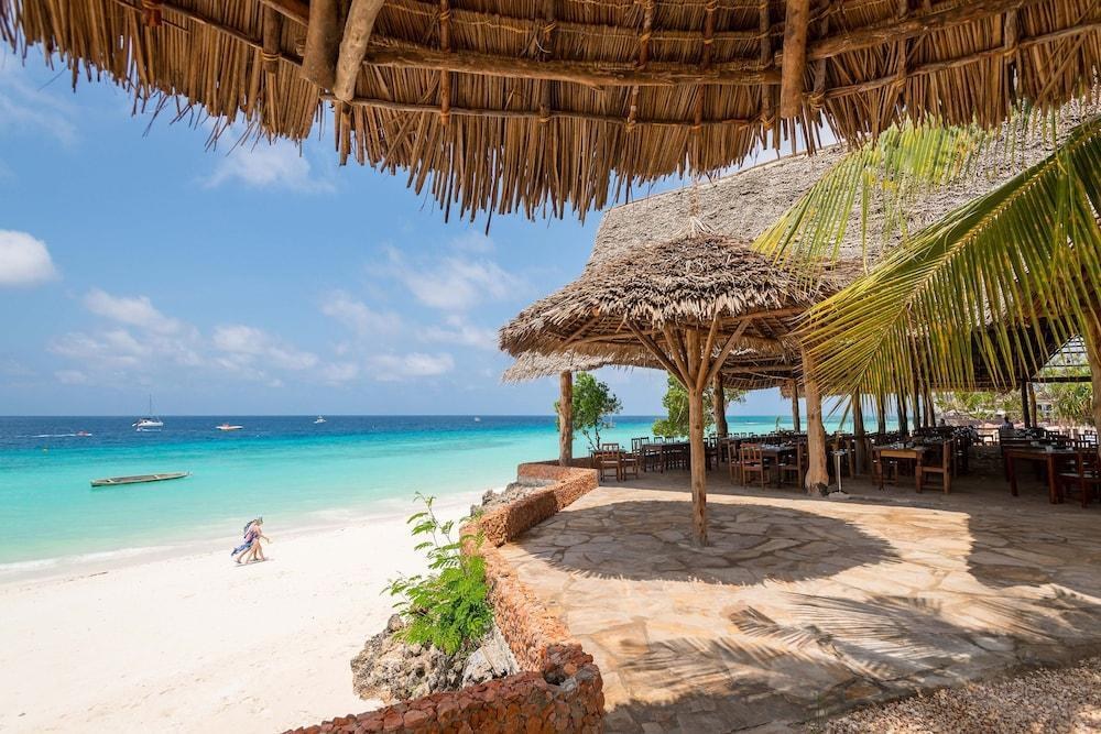 Sandies Baobab Beach Zanzibar photo 4