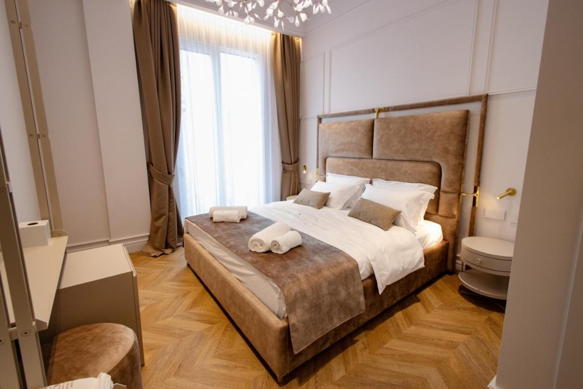 THE CROWN HOTEL TIRANA photo 3