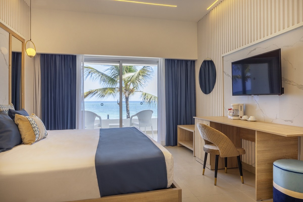 HM BAVARO BEACH -ADULTS ONLY photo 2