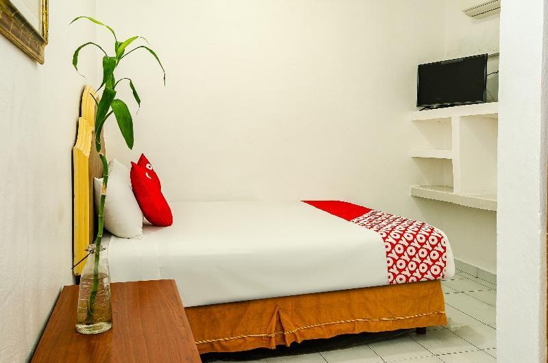 OYO Hotel Cabo Del Sur, Cabo San Lucas photo 4