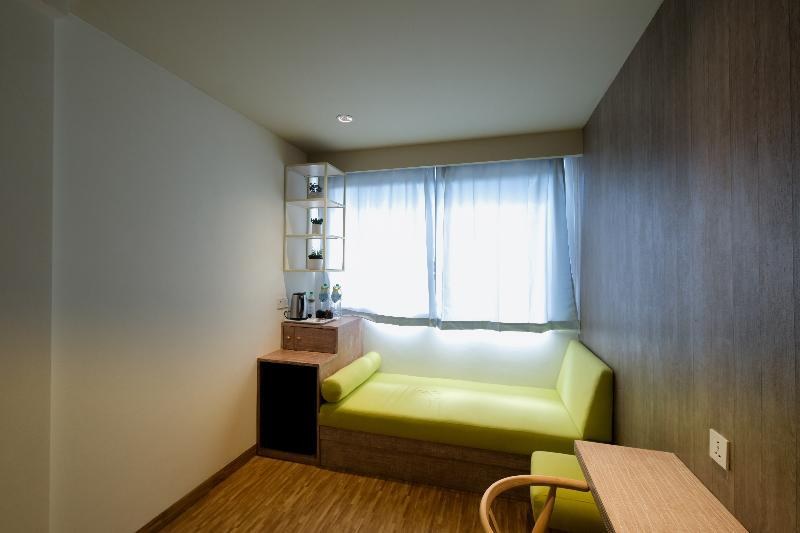 Boss Legian Hotel Powered by Archipelago photo 2