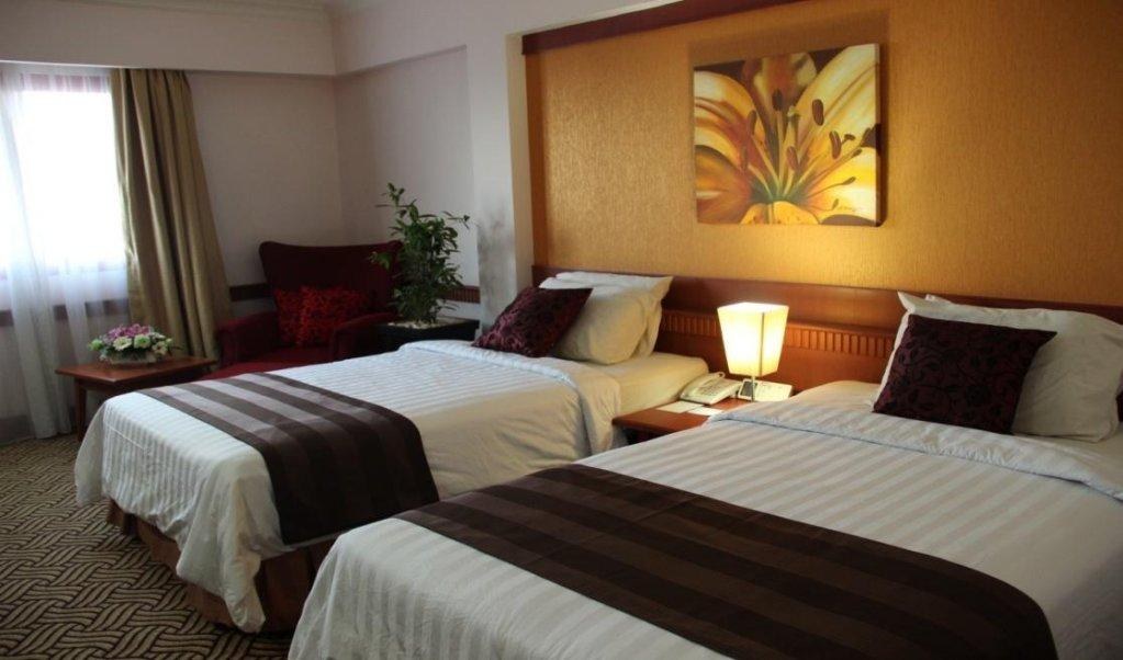 Abadi Suite Hotel and Tower by Tritama Hospitality photo 1