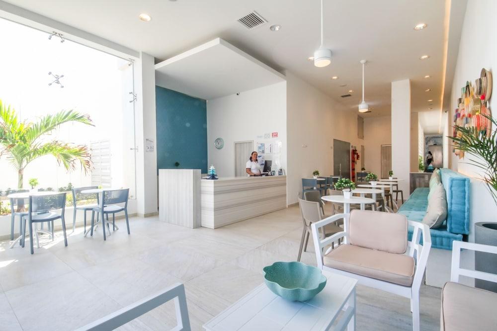 Azure Lofts & Pool photo 1