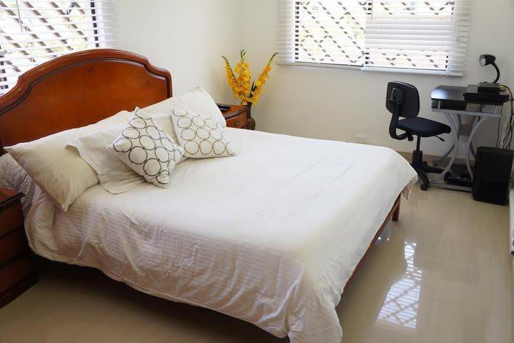 Apartamentos Posada Vasquez Oviedo photo 2
