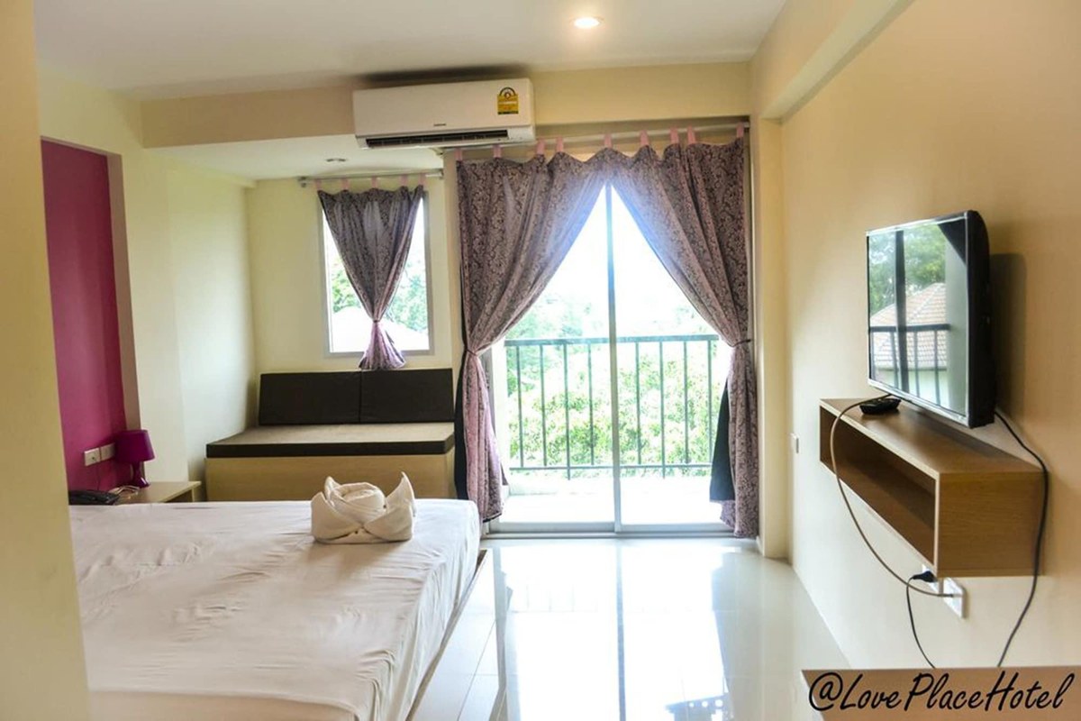 @ Love Place Hotel photo 4