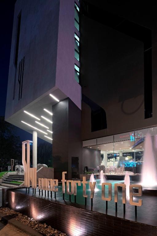 Nine Forty One Hotel