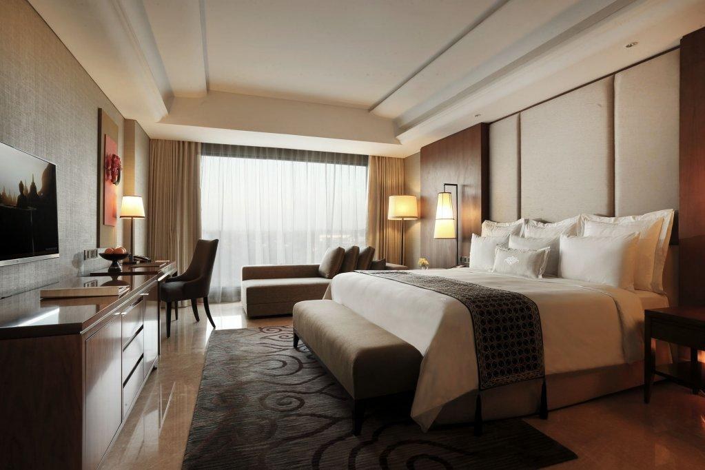 Hotel Tentrem Yogyakarta photo 4