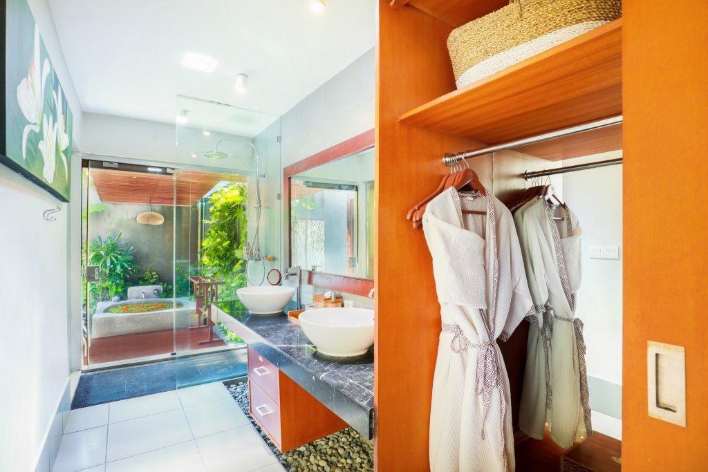 Seminyak Sanctuary Villa by Ini Vie Hospitality photo 1