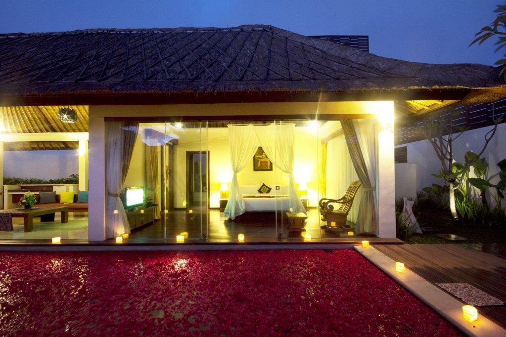 Avery Le Nixsun Villas by Waringin Hospitality