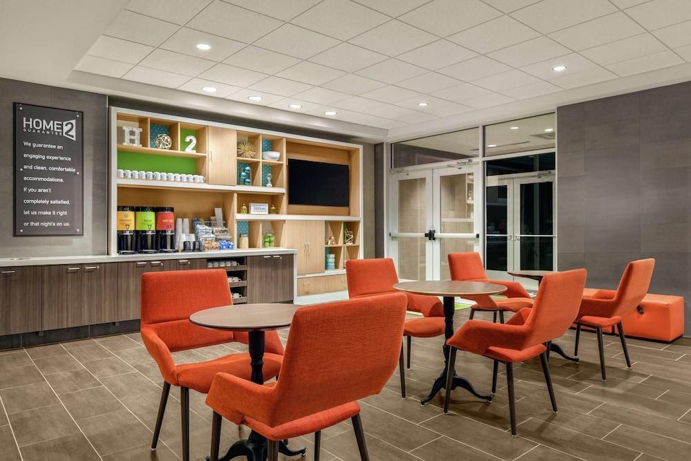 Home2 Suites by Hilton Sarasota Bradenton Airport photo 1