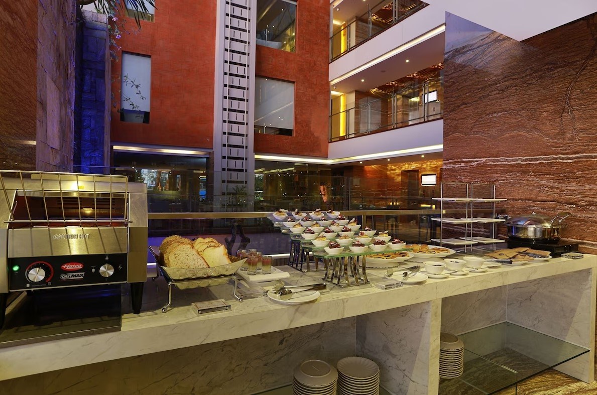 MEGA BOUTIQUE HOTEL & SPA photo 2
