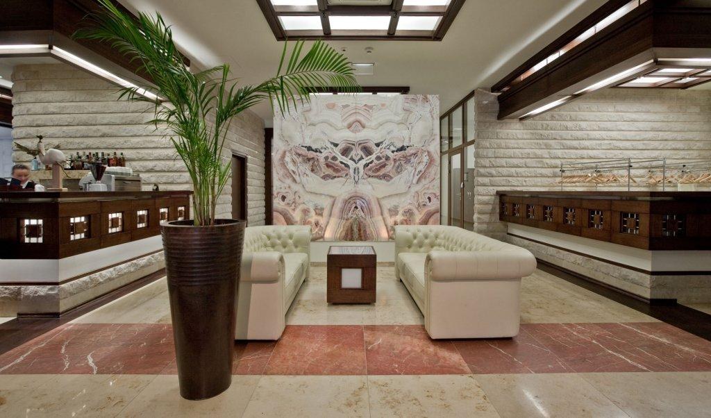 Hotel Crocus photo 3