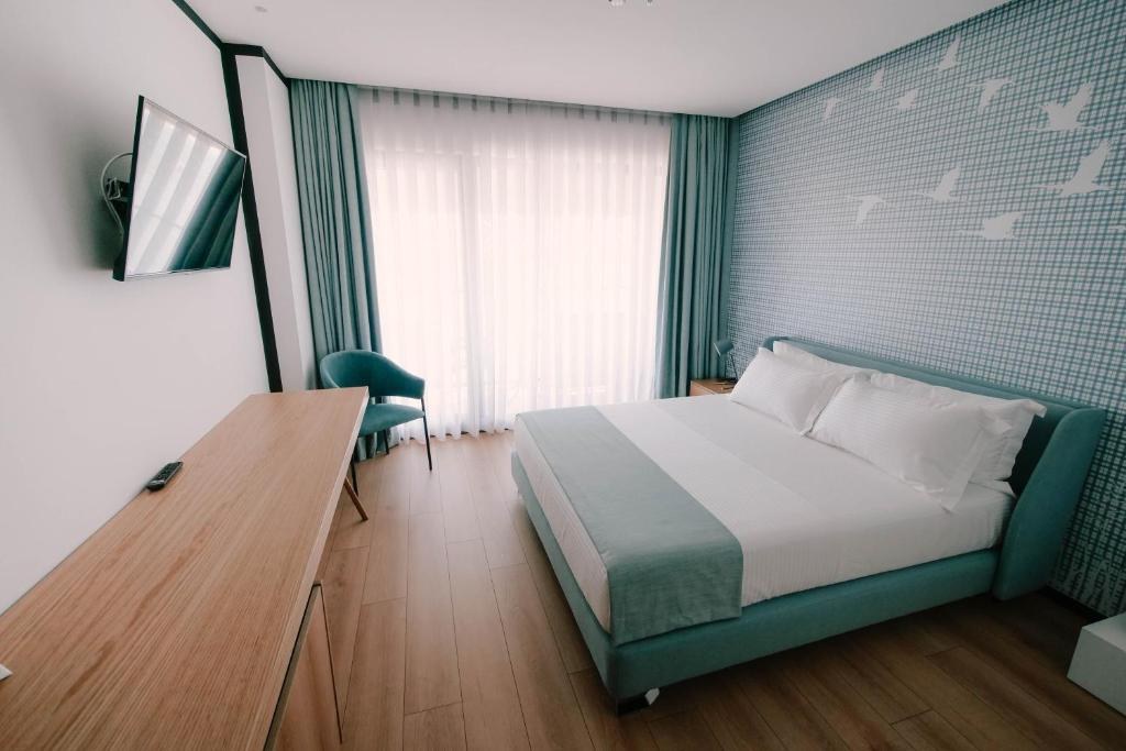 AMARA , DURRES photo 3