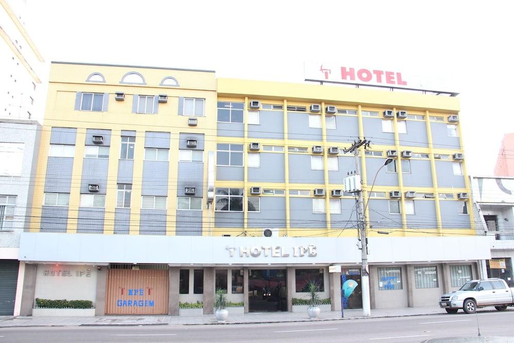Hotel Ipe