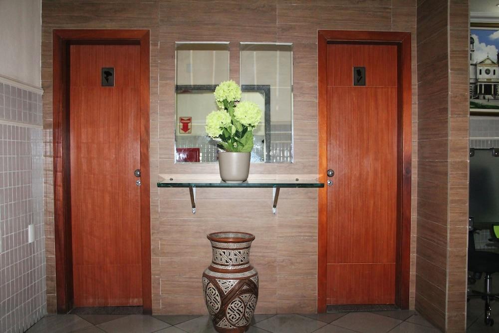 Hotel Ipe photo 1
