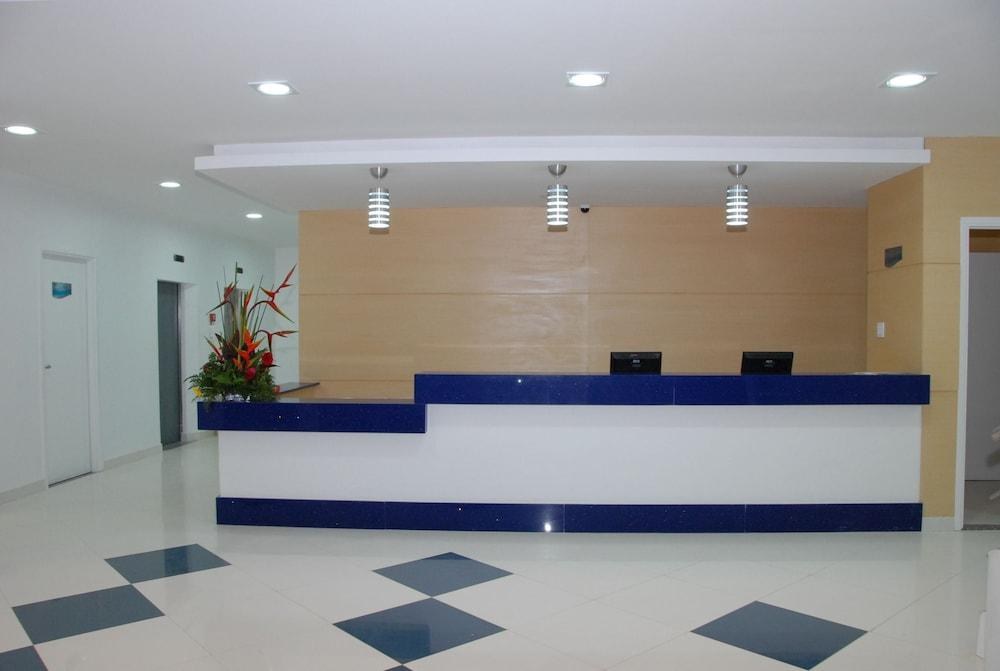 Hotel Gold Martan photo 2