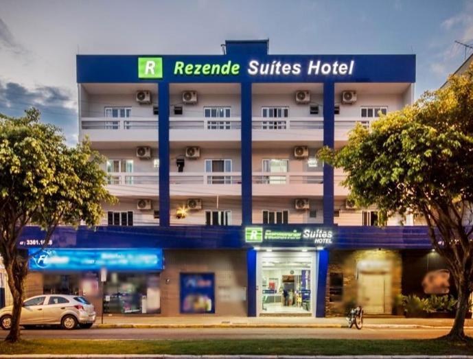 Rezende Suítes