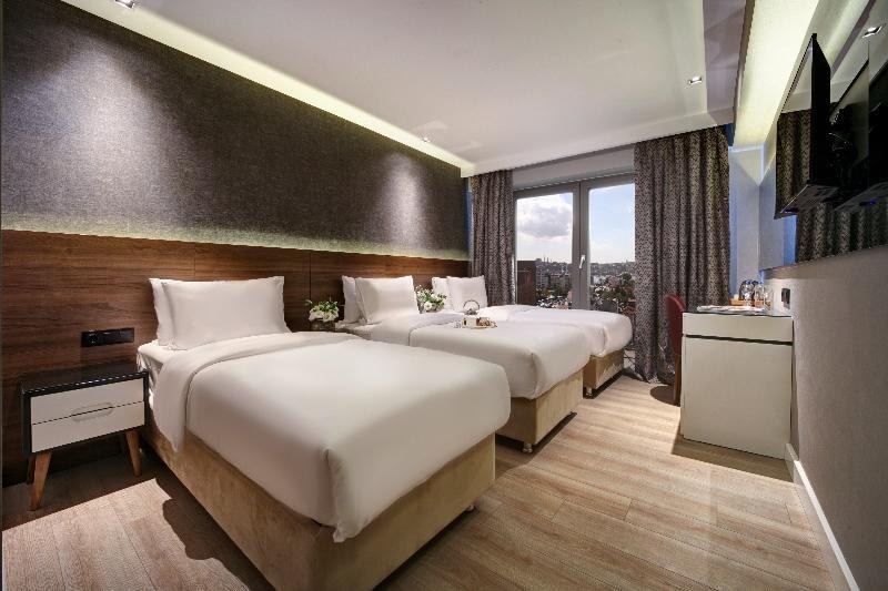 Dora Pera Hotel photo 1