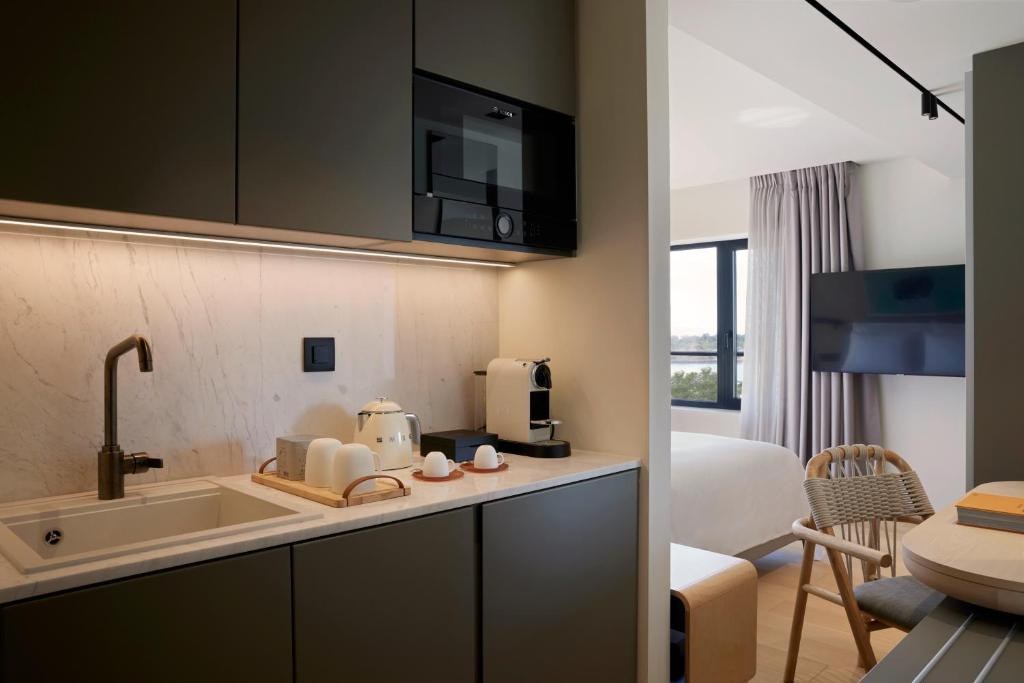 DUSIT  SUITES ATHENS photo 4