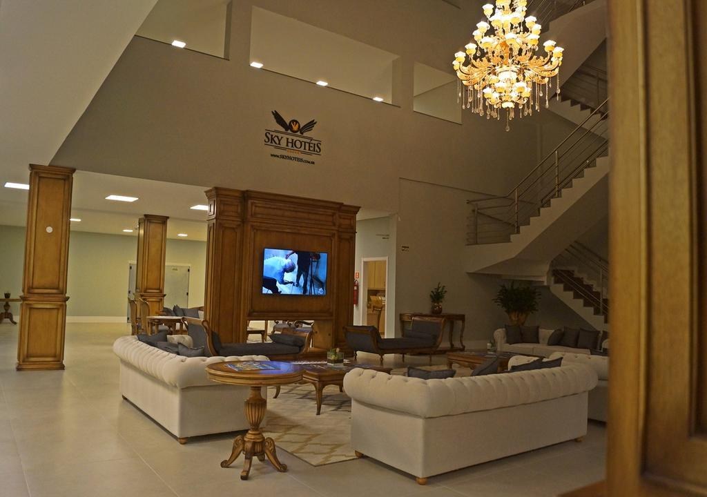 SKY PALACE HOTEL photo 4