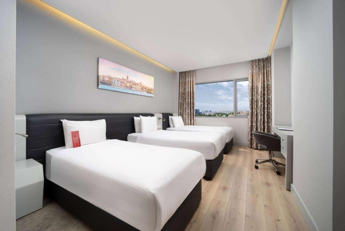 RAMADA PLAZA ATAKOY photo 4