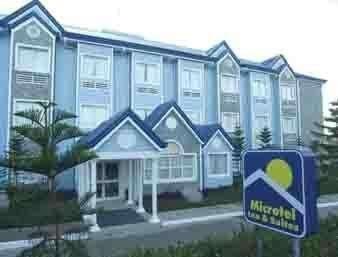 Microtel by Wyndham Baguio photo 2