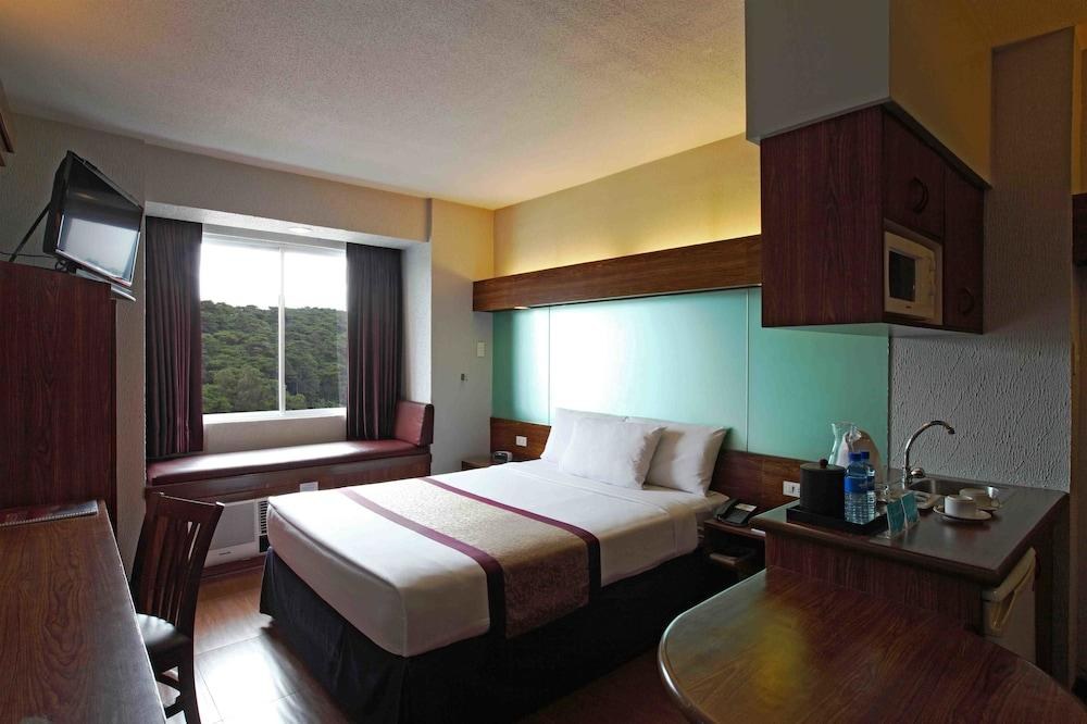 Microtel by Wyndham Baguio photo 3