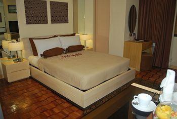 Prince Plaza II Hotel photo 3