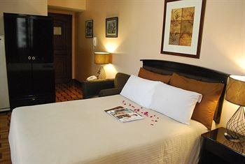 Prince Plaza II Hotel photo 4