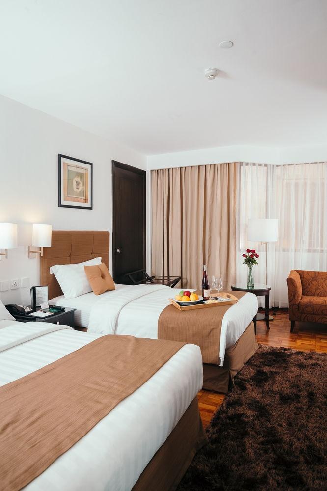 City Garden Hotel Makati photo 3