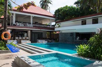 White House Beach Resort Boracay